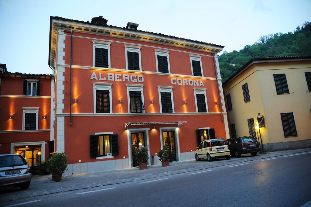 Hotel Ristorante Corona Lucca Exterior photo